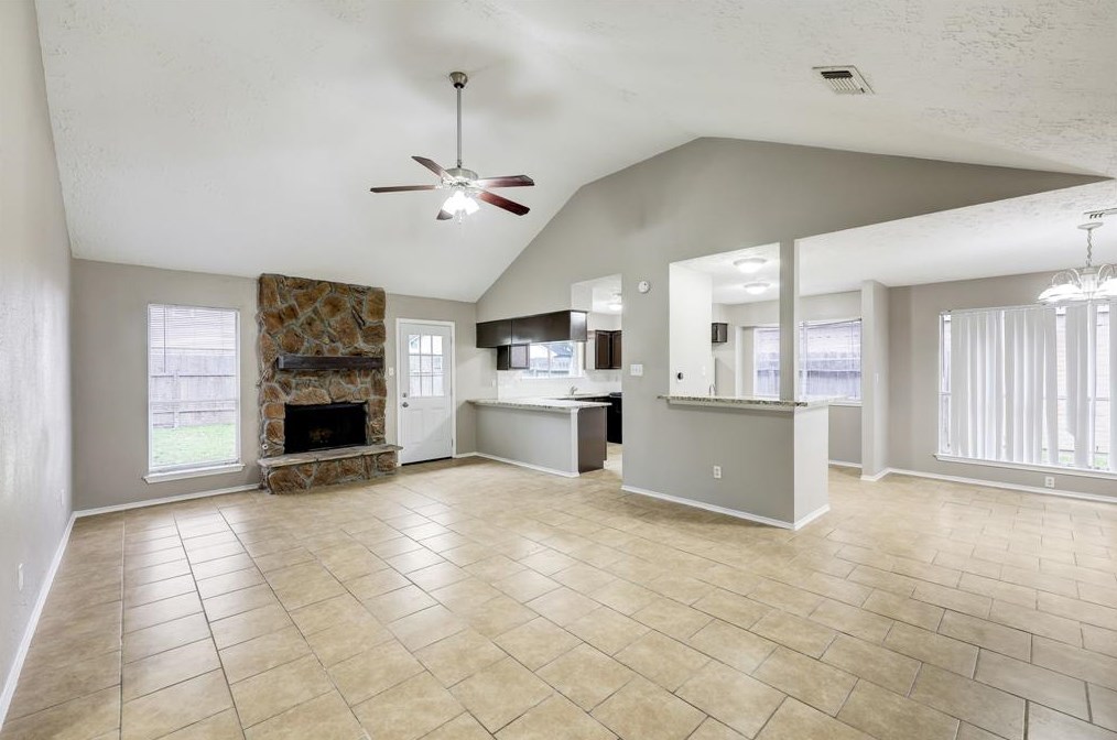 8503 Hazy Meadow Ln, Houston TX  77040-2909 exterior