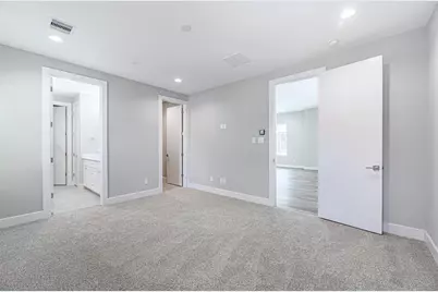 240 Julia Street #D, Houston, TX 77022 - Photo 11