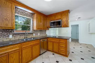 11602 Jaycreek Dr, Houston, TX 77070 - Photo 7