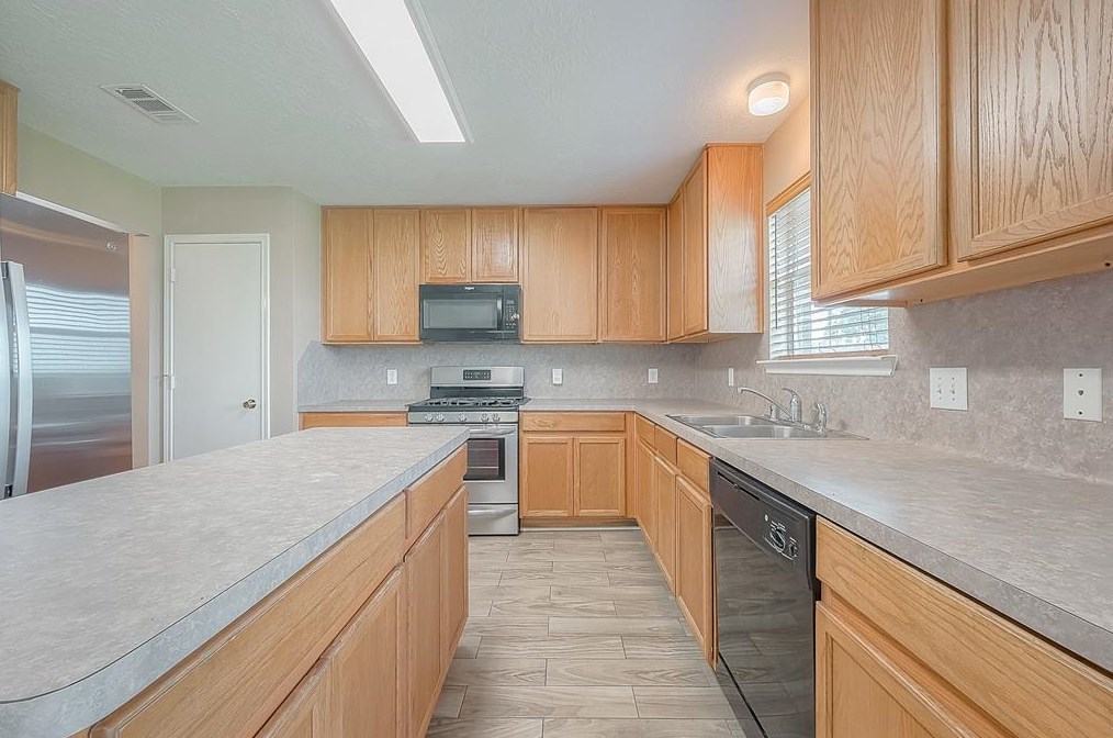 4709 Parma Dr, Richmond TX 77471-6167 exterior