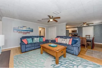 3619 Barracuda, Crystal Beach, TX 77650 - Photo 11