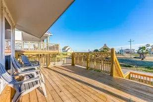 3619 Barracuda, Crystal Beach, TX 77650 - Photo 9