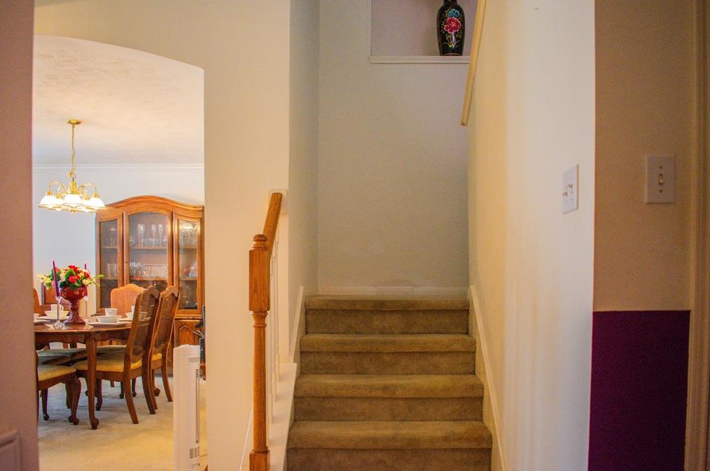 2651 Whitinham Dr, Houston TX  77067-1145 exterior