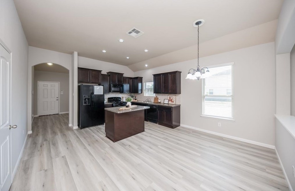 14030 Long Mdw Dr, Houston TX  77047-4657 exterior