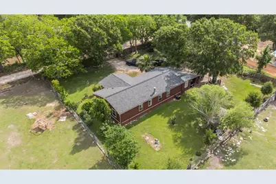 480 Sanford Lane, Wharton, TX 77488 - Photo 31