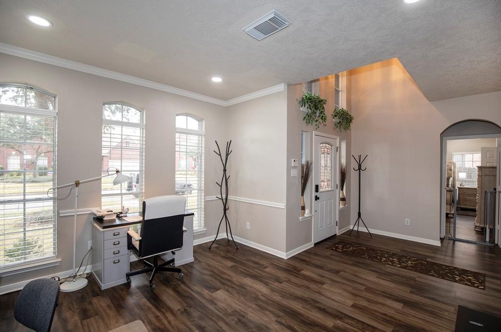 4415 Tree Line Dr, Pasadena TX 77505-3922 exterior