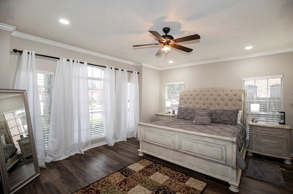 4415 Tree Line Dr, Pasadena TX 77505-3922 exterior