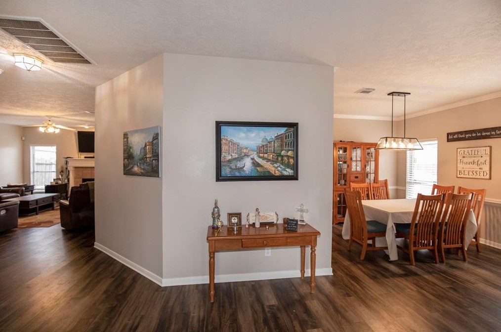 4415 Tree Line Dr, Pasadena TX 77505-3922 exterior