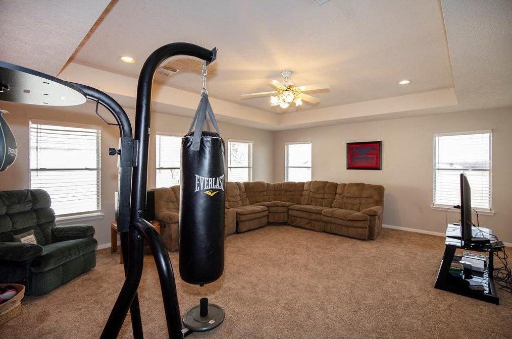 4415 Tree Line Dr, Pasadena TX 77505-3922 exterior