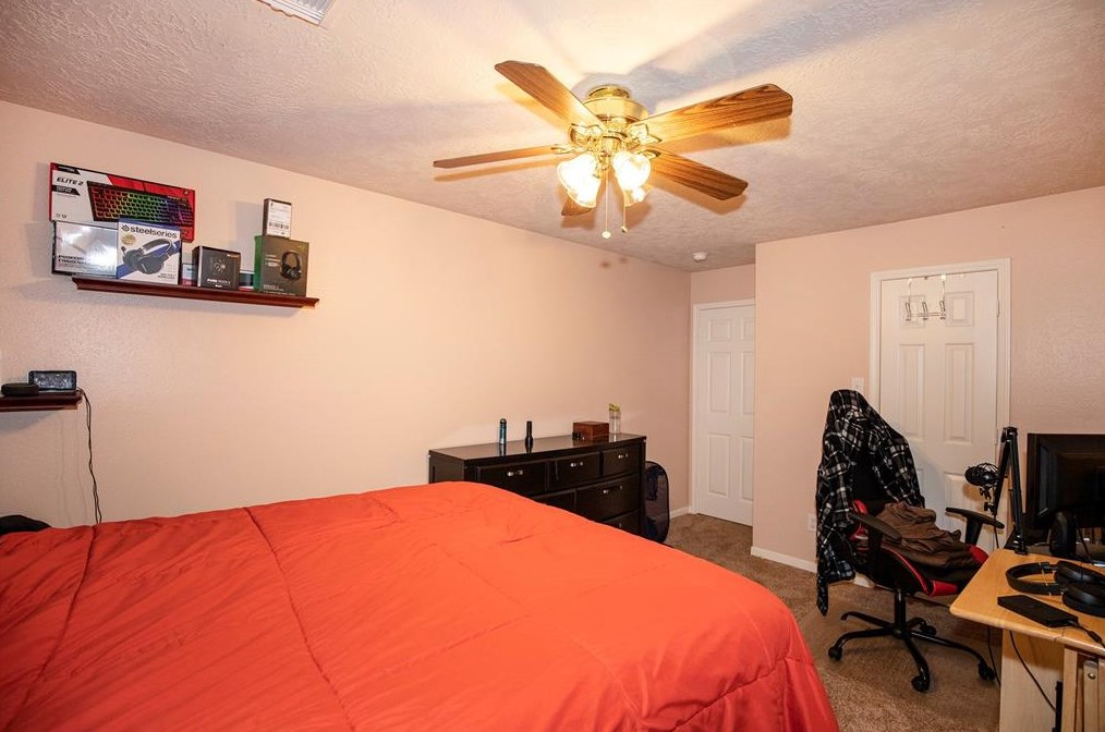 4415 Tree Line Dr, Pasadena TX 77505-3922 exterior