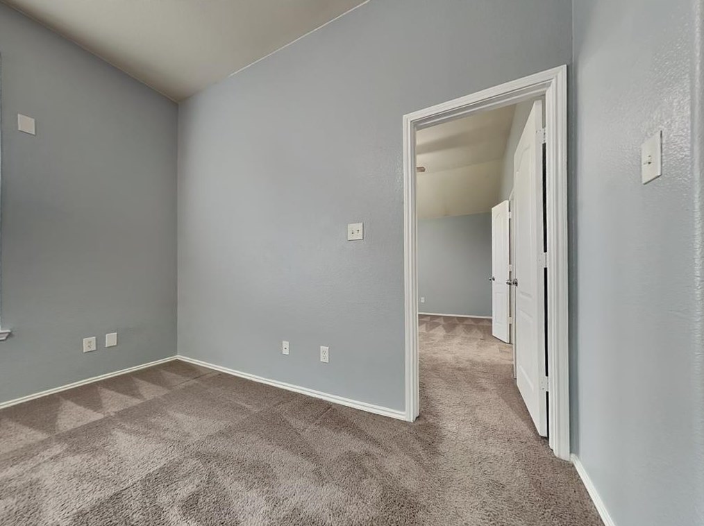 402 Annatto Ln, Crosby TX  77532-6796 exterior