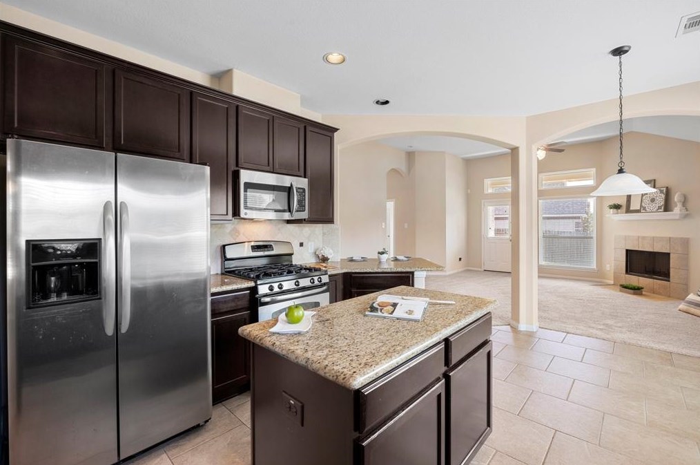 8522 Misty Mountain Trail Ln, Spring TX  77389-2150 exterior