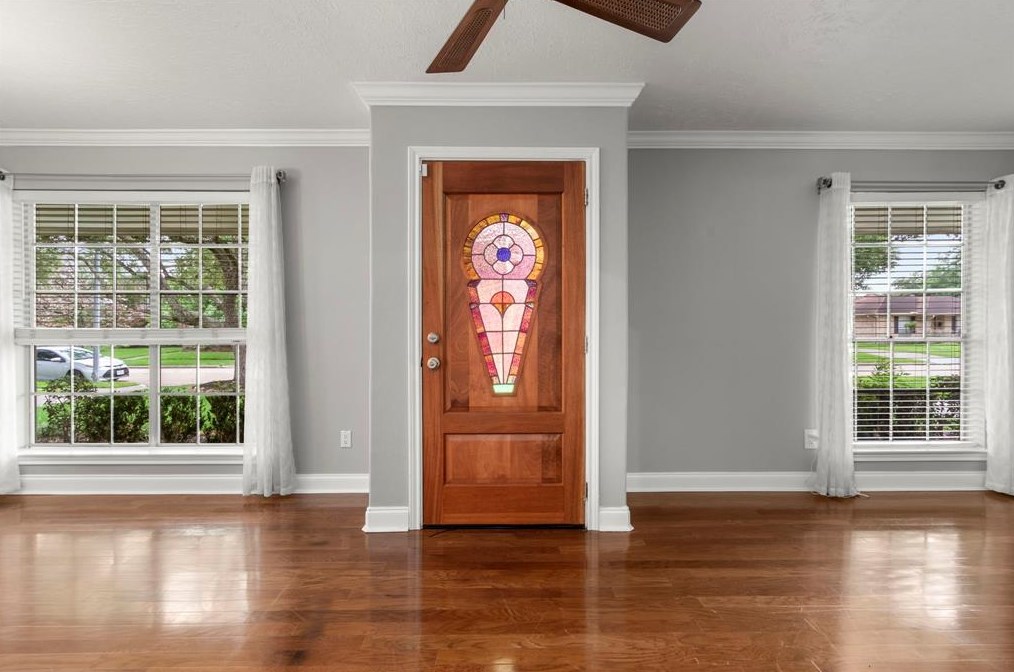 11323 Sagetrail Dr, Houston TX  77089-4417 exterior