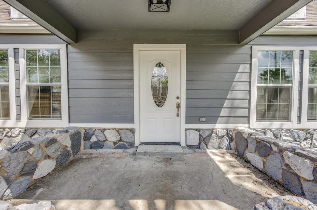 5737 Dorbrandt St, Houston TX  77023-4717 exterior