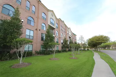 2299 Lone Star #327, Sugar Land, TX 77479 - Photo 17