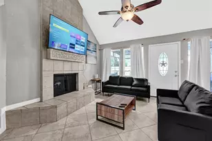 4510 Beechcraft St, Seabrook, TX 77586 - Photo 7