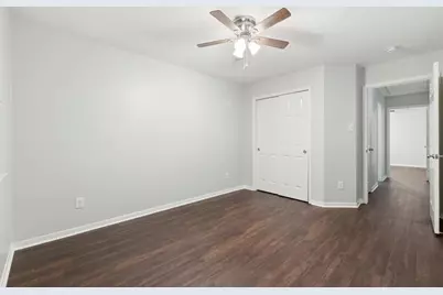 935 Sage Street, Baytown, TX 77521 - Photo 21