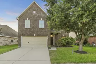 935 Sage St, Baytown, TX 77521 - Photo 29