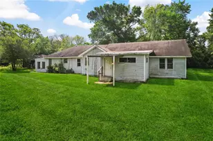 4223 S Main St, Anahuac, TX 77514 - Photo 11