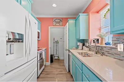 7000 Seawall Boulevard #1026, Galveston, TX 77551 - Photo 11