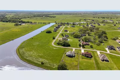 1302 Lakeland Circle, Rosharon, TX 77583 - Photo 17