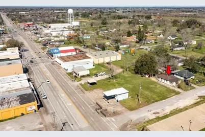 114 N 15th Street, West Columbia, TX 77486 - Photo 11