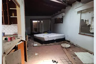 4923 Winnetka Street, Houston, TX 77021 - Photo 9