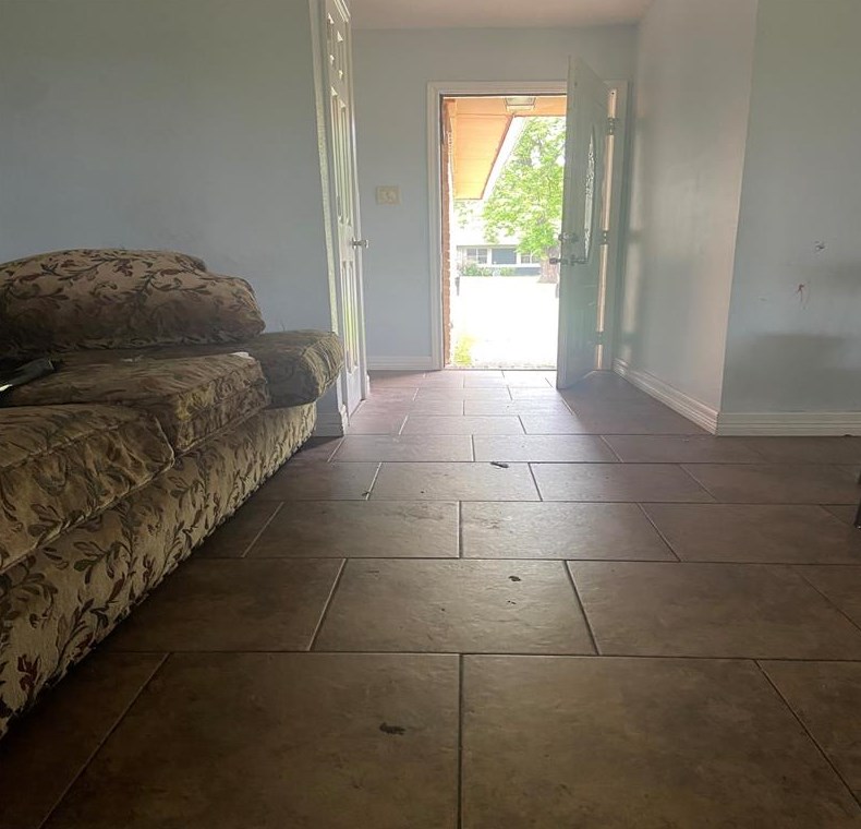 12223 Haroldson Forest Dr, Houston TX  77044-5005 exterior