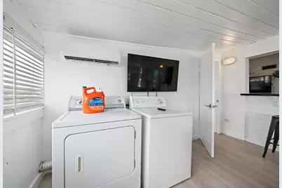 21906 Matagorda Drive, Galveston, TX 77554 - Photo 33