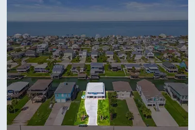 21906 Matagorda Drive, Galveston, TX 77554 - Photo 41