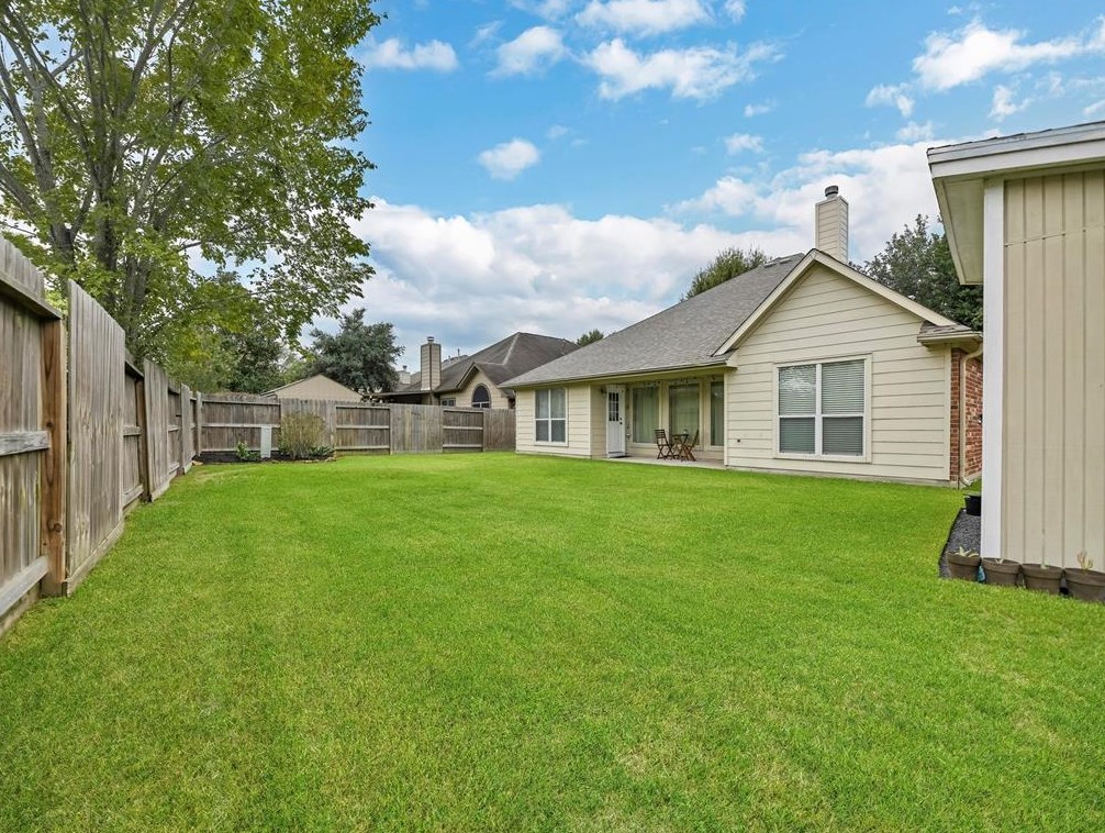 13622 Caney Spg Ln, Houston TX  77044-7290 exterior