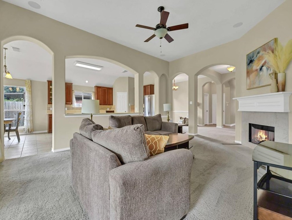 13622 Caney Spg Ln, Houston TX  77044-7290 exterior