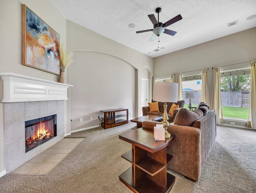 13622 Caney Spg Ln, Houston TX  77044-7290 exterior