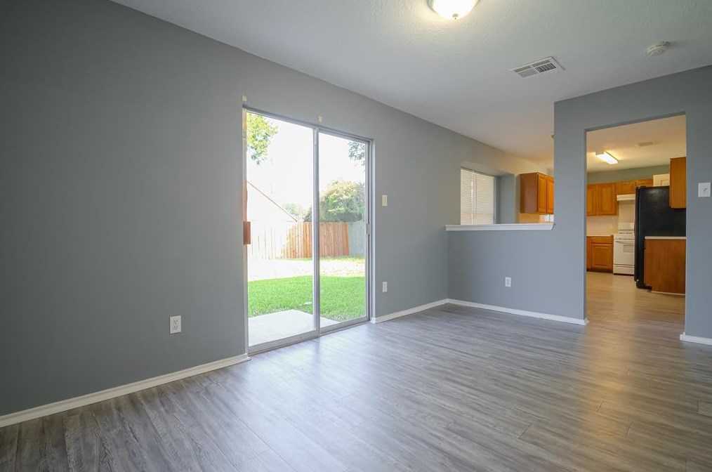 2040 Sandy Knl Dr, Missouri City TX  77489-2901 exterior