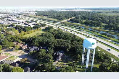 116 Balsam Street, Lake Jackson, TX 77566 - Photo 9