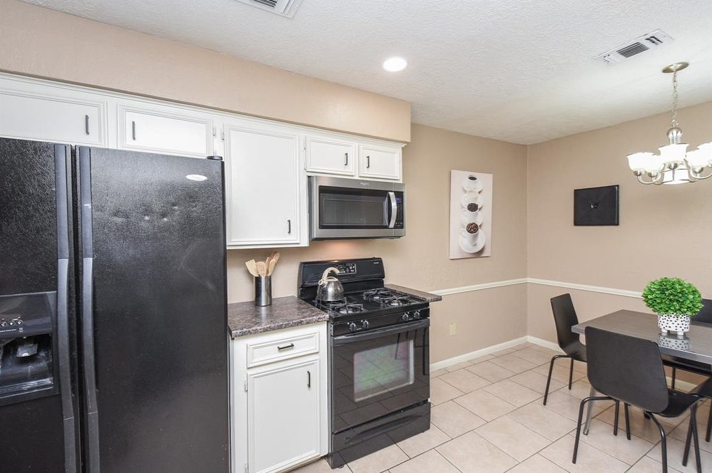 2711 Meandering Trl, Humble TX 77339-1031 exterior