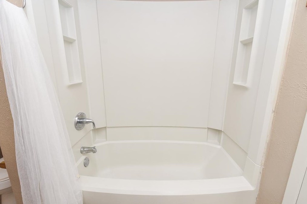 2711 Meandering Trl, Humble TX 77339-1031 exterior