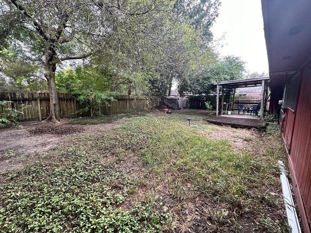11839 Steamboat Spg Dr, Houston TX  77067-1829 exterior