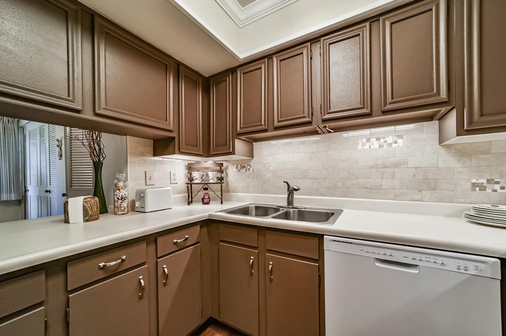 2335 Triway Ln, Houston TX 77041-7418 exterior