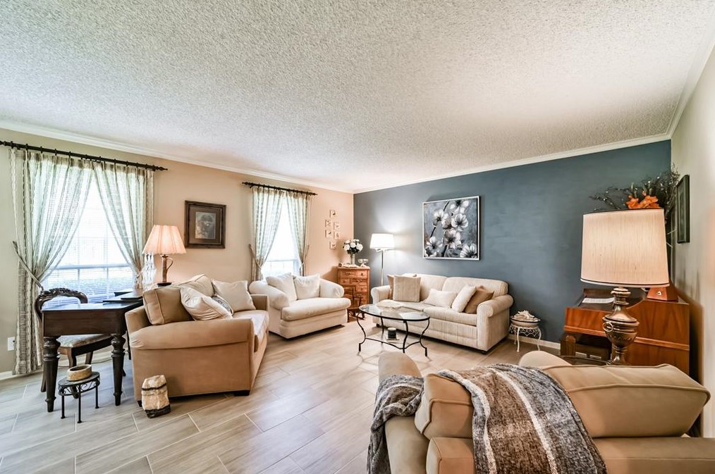 2335 Triway Ln, Houston TX 77041-7418 exterior