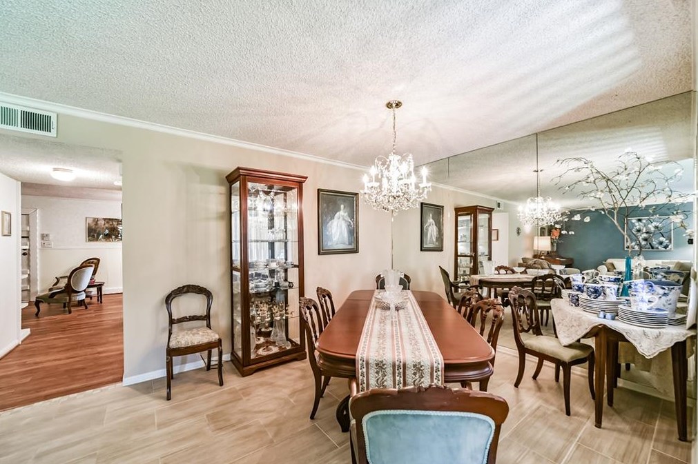 2335 Triway Ln, Houston TX 77041-7418 exterior