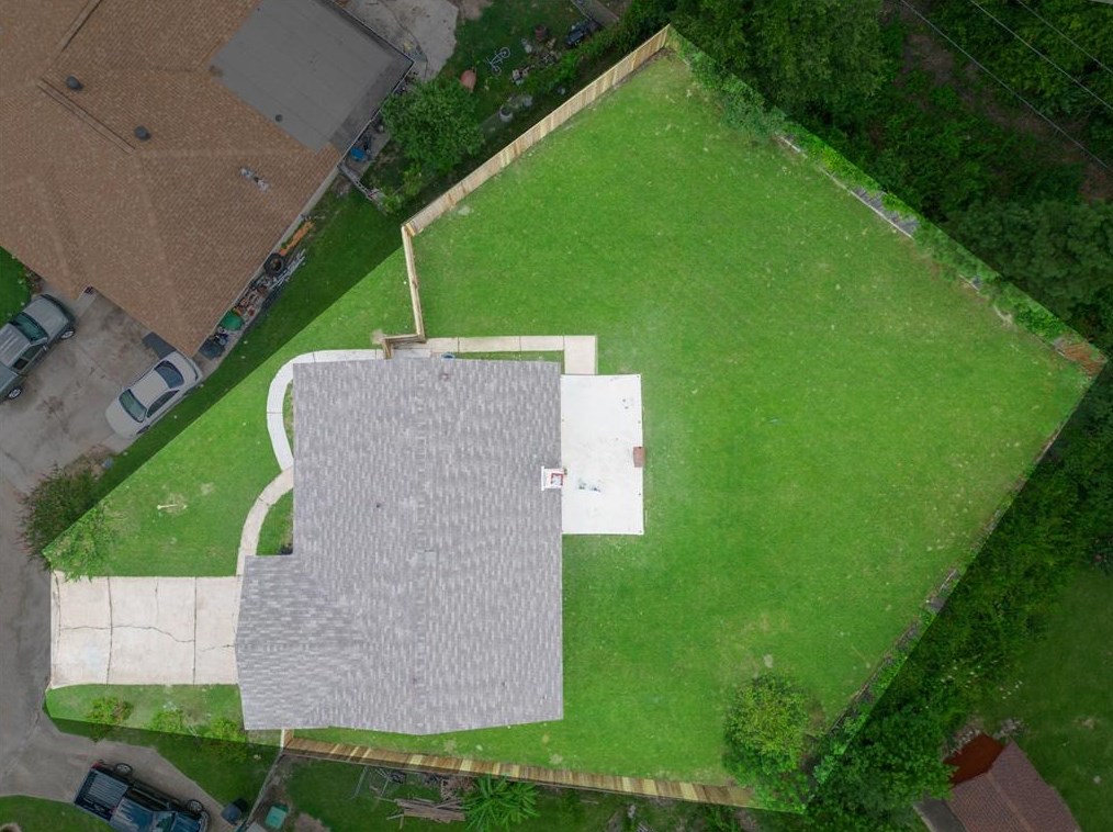 8642 Vly Ct, Houston TX exterior