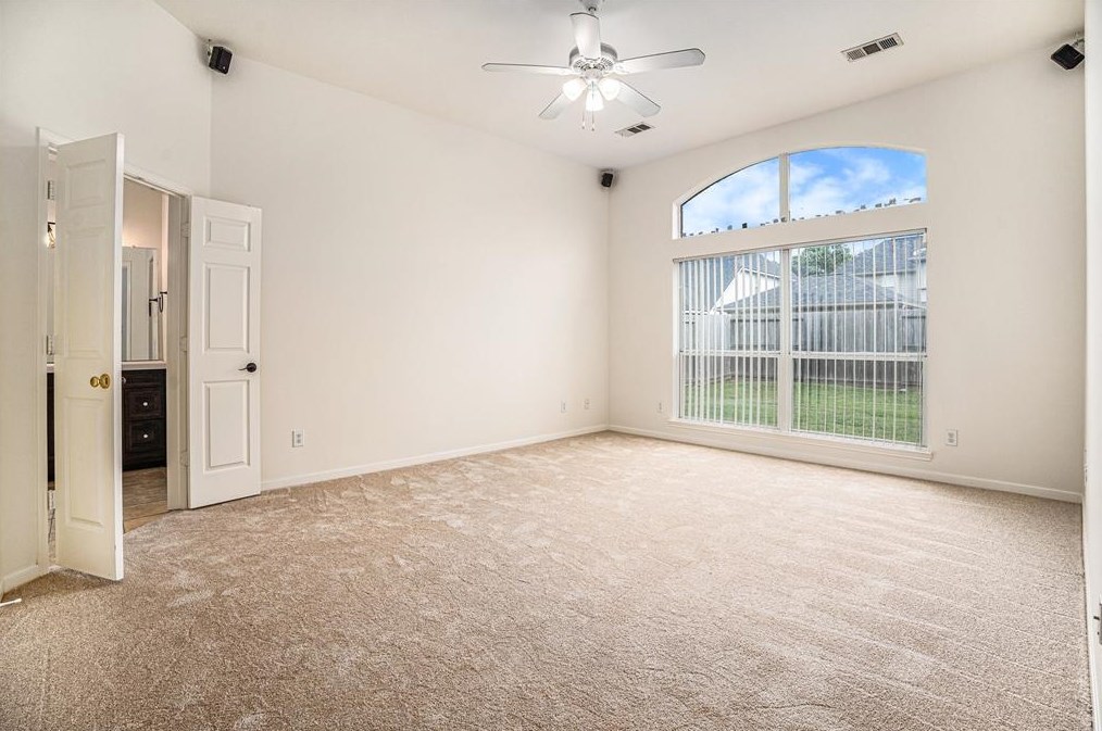 2007 Prt Brg Ln, League City TX  77573-4607 exterior