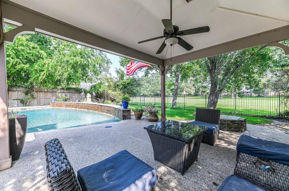 8418 Atascocita Lk Way, Humble TX 77346-1785 exterior