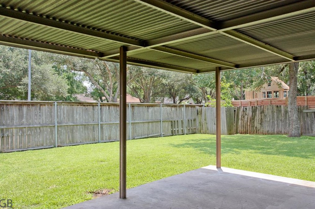 3142 Mosby Dr, Sugar Land TX  77479-1615 exterior