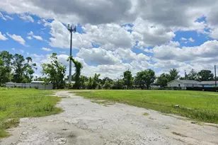 2602 E Crosstimbers St, Houston, TX 77093 - Photo 1