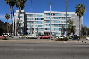 15211 Sherman Way, Los Angeles, CA 91405 - Photo 5