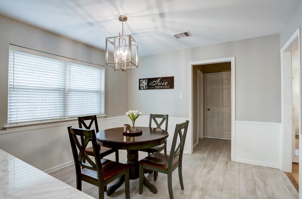 12210 Whittington Dr, Houston TX  77077-4841 exterior