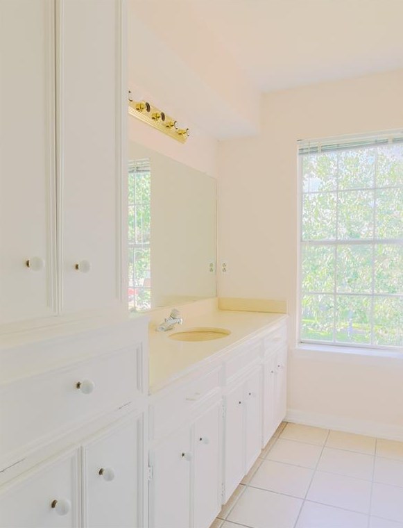 7823 Secretariat Ln, Houston TX  77071-3013 exterior