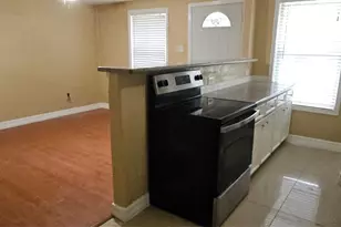 5603 Northridge Dr, Houston, TX 77033 - Photo 7